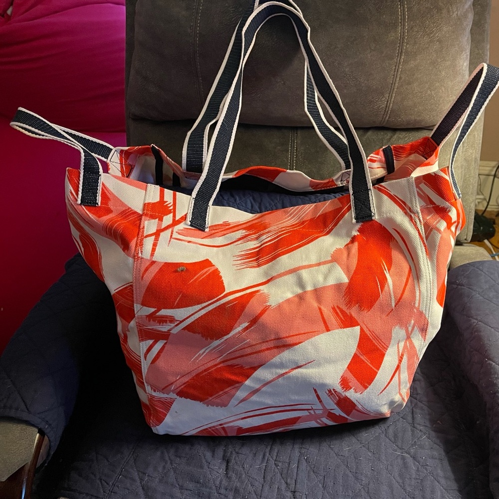 Thirty-One HUGE Tote NWOT